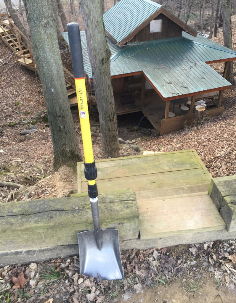 NEW! Telescopic Square Point Shovel 2 to 4 foot